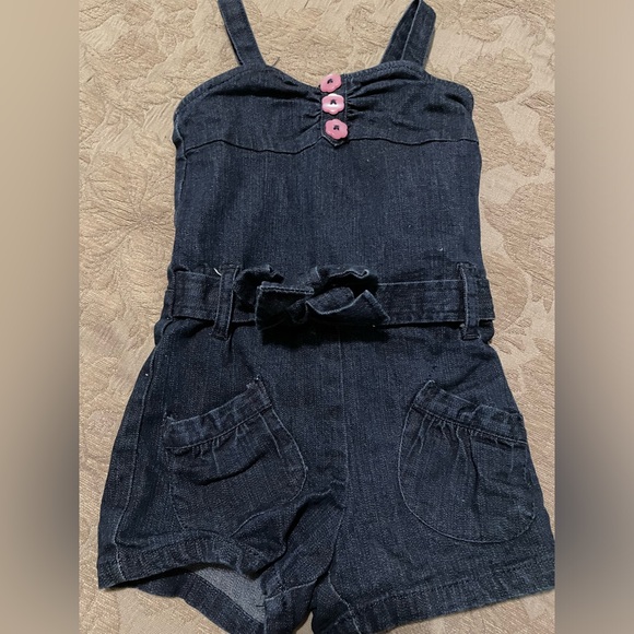 Toddler Girl Outfit 2T - Old Navy - Picture 2 of 5